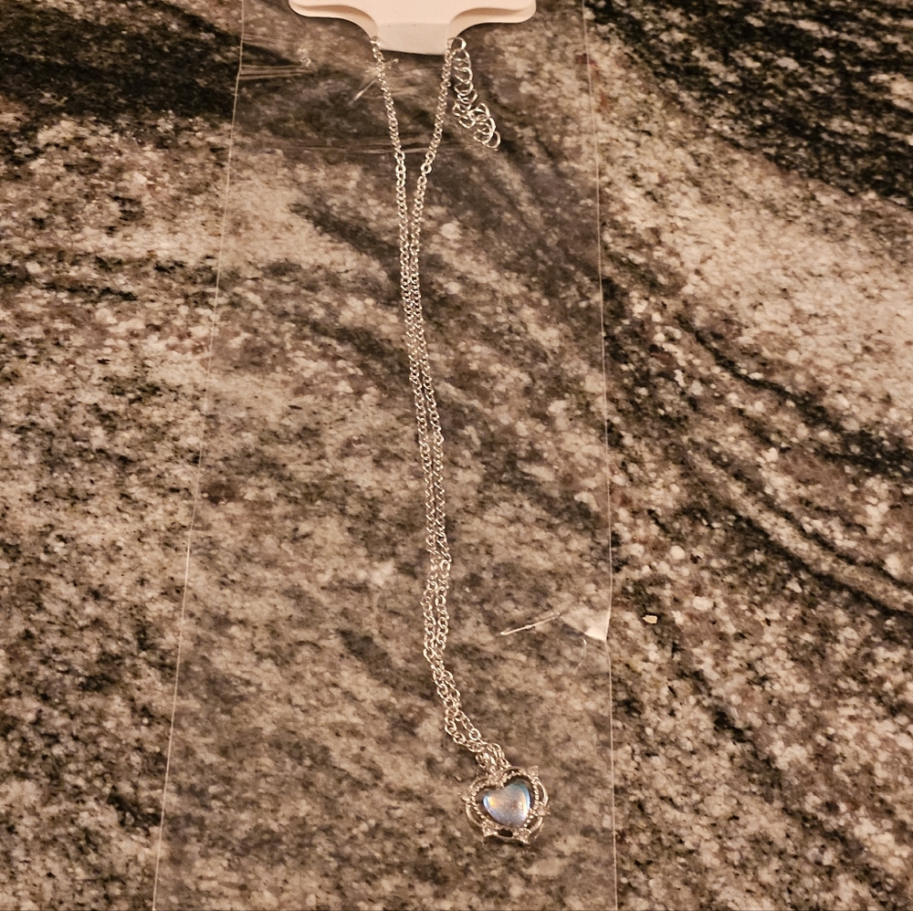 Elegant Silver Heart Pendant Necklace